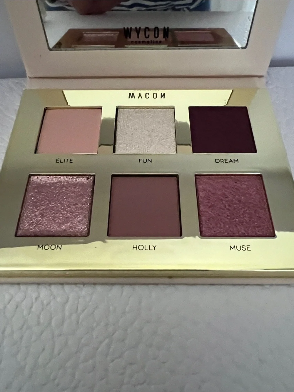 Wycon Sweet Petite Eyeshadow Palette in 02 Surprise Surprise